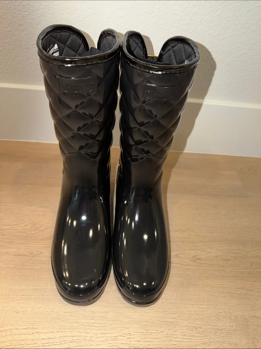 Hunter Refined High Gloss quilted short waterproof rain boots sz 7 brand new